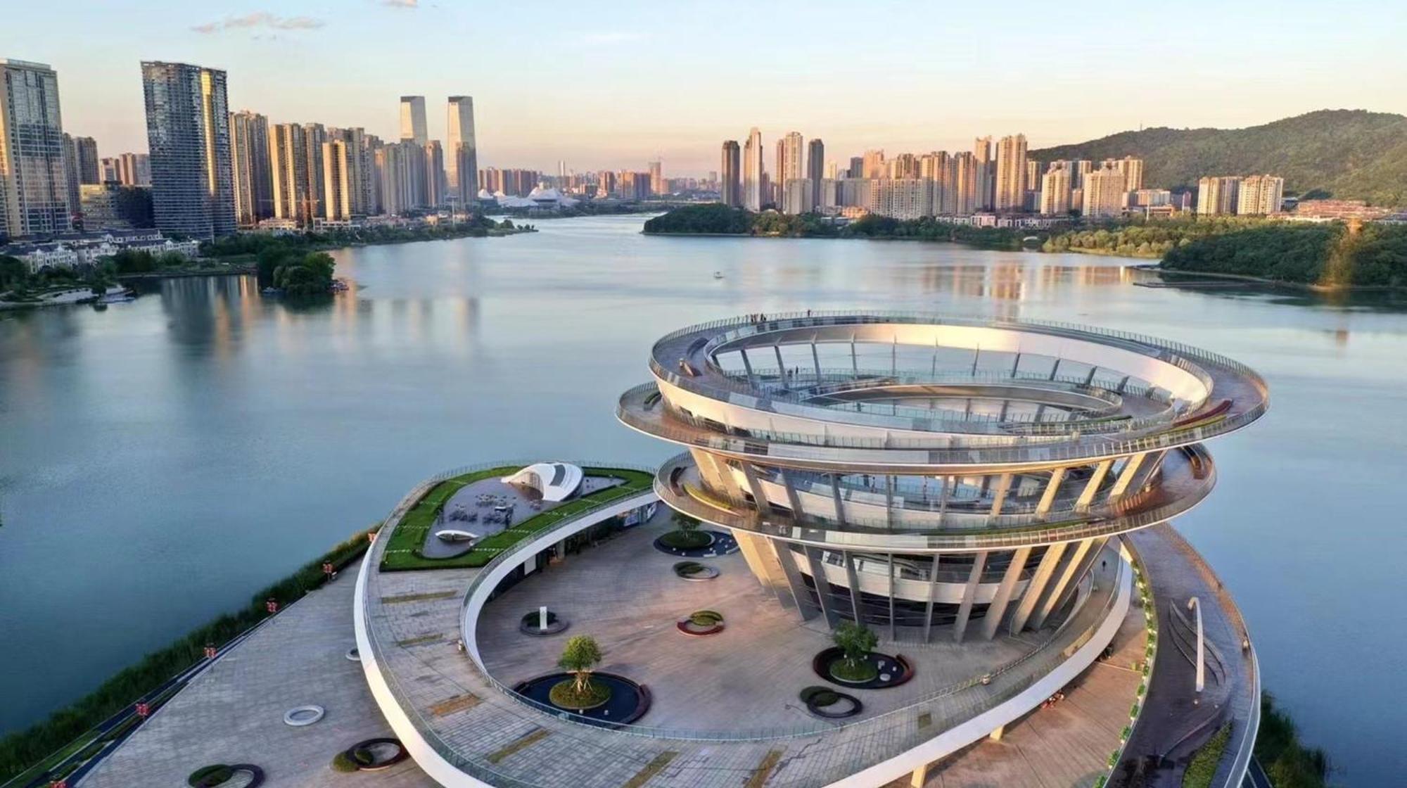 Hotel Indigo Changsha Meixi Lake Kültér fotó